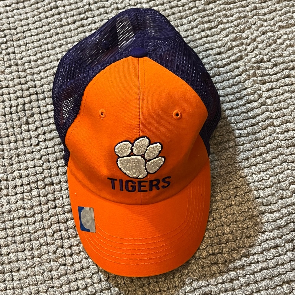Clemson Tigers 🐅 hat